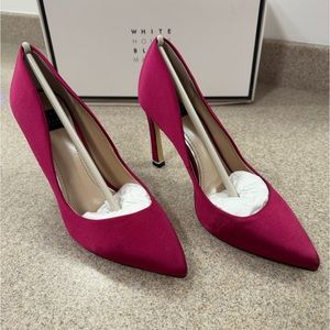 White House, black market, Hope satin high heel pump